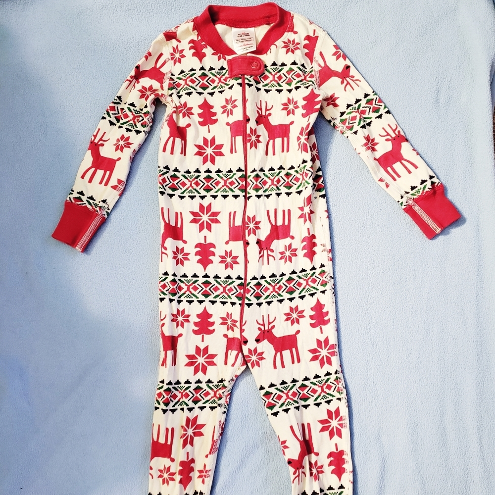 Hanna Andersson winter themed reindeer, snowflakes, & Christmas trees pajamas